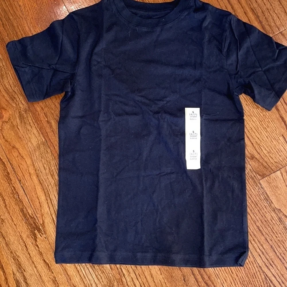 Bundle of three Circo t-shirts in red, navy, black size small (6/7) unisex NWT
